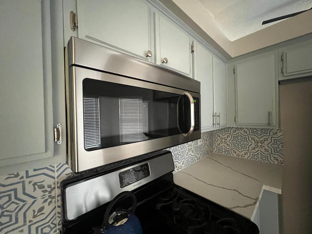 Large Pool & Patio Cozy Single Story Family House Villa ลาสเวกัส ภายนอก รูปภาพ